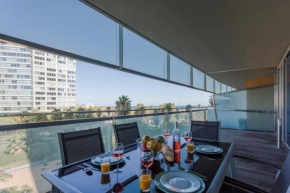 Unique Rentals-Seafront Luxe Suites
